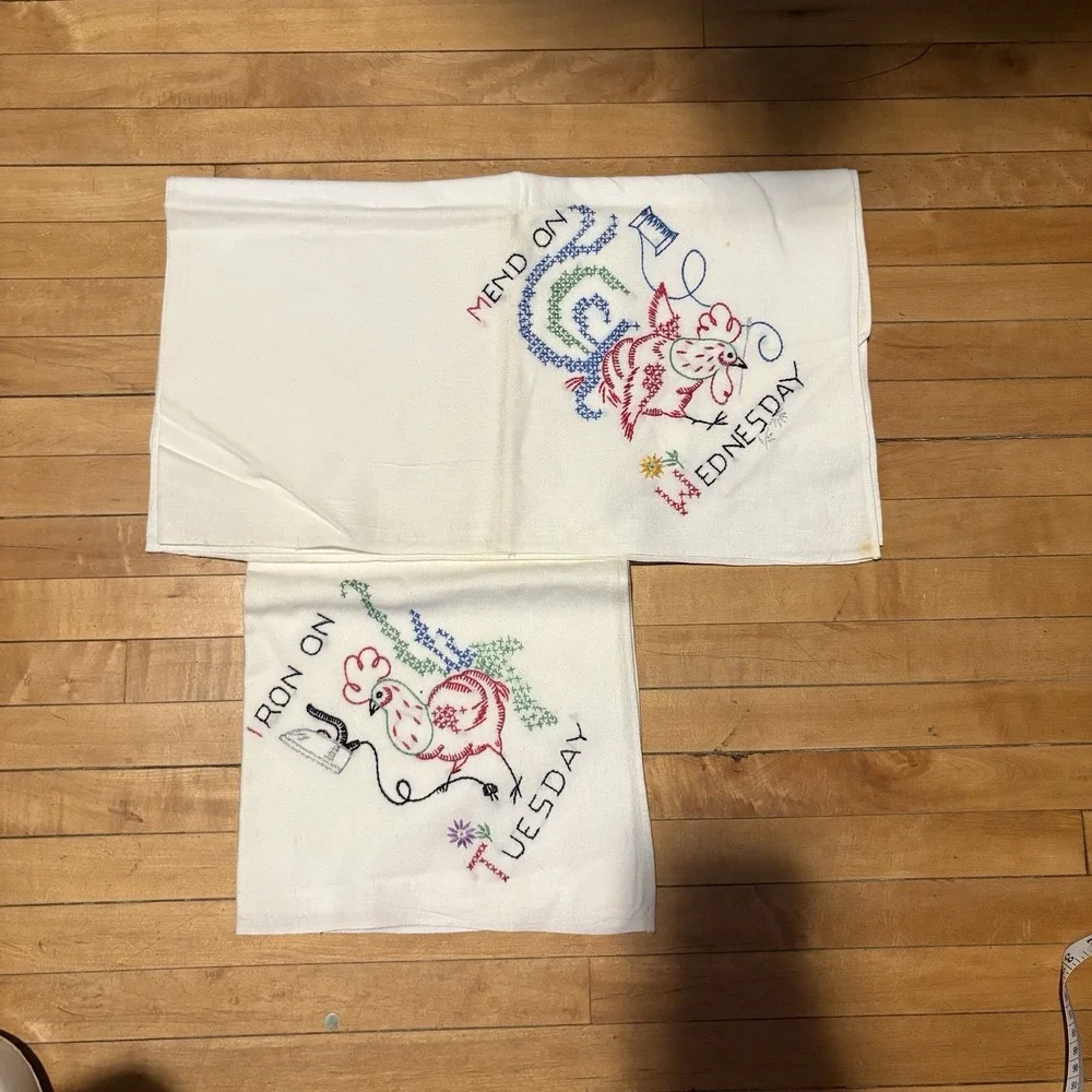 Vintage Linen Embroidered Dish Towels Tuesday And Wednesday